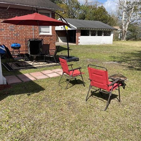Comfy Pet Friendly Home In Jacksonville Mins To Downtown'S Exterior photo