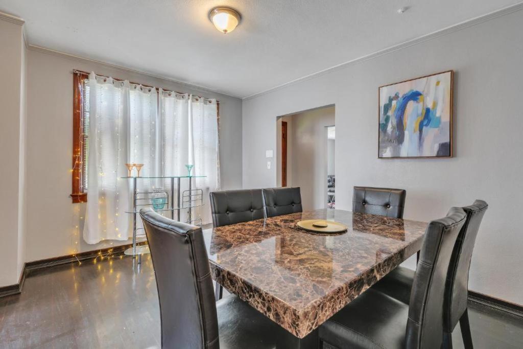Comfy Pet Friendly Home In Jacksonville Mins To Downtown'S Exterior photo
