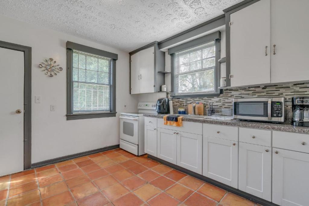 Comfy Pet Friendly Home In Jacksonville Mins To Downtown'S Exterior photo