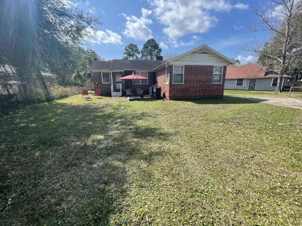 Comfy Pet Friendly Home In Jacksonville Mins To Downtown'S Exterior photo